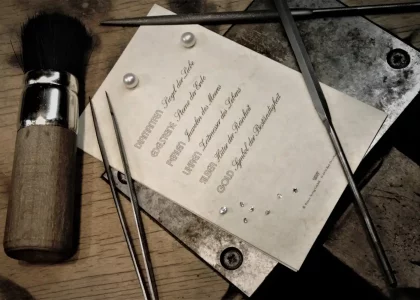 Instrumente für die hohe Goldschmiedekunst von Juwelier & Goldschmied Solitaire Lechler aus Freiburg